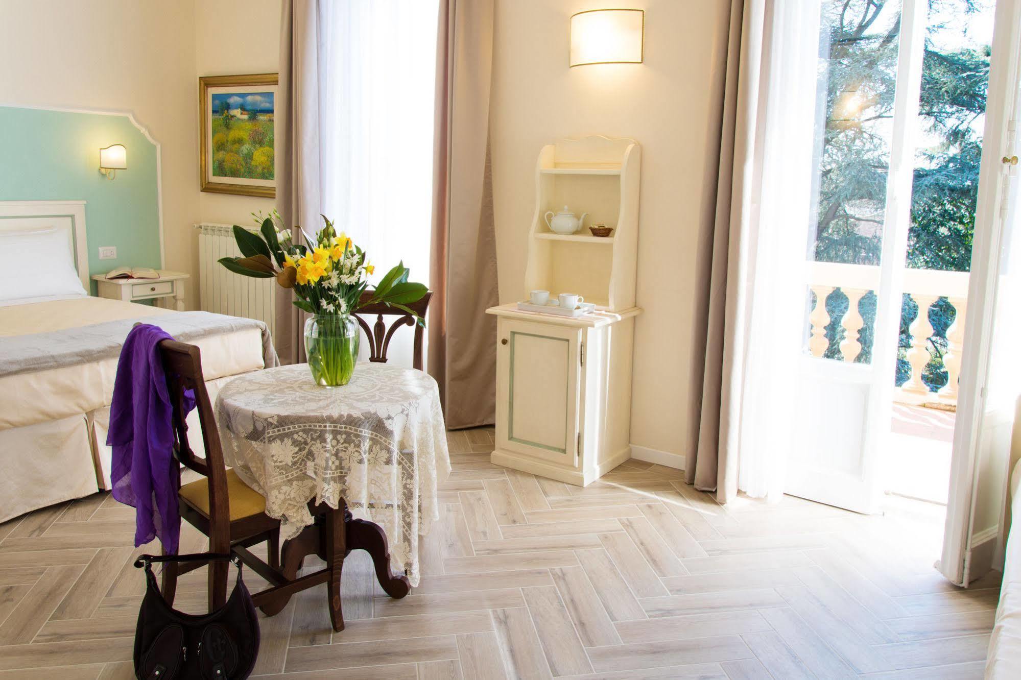 Bed and Breakfast Dimora Salviati Florencia Exterior foto