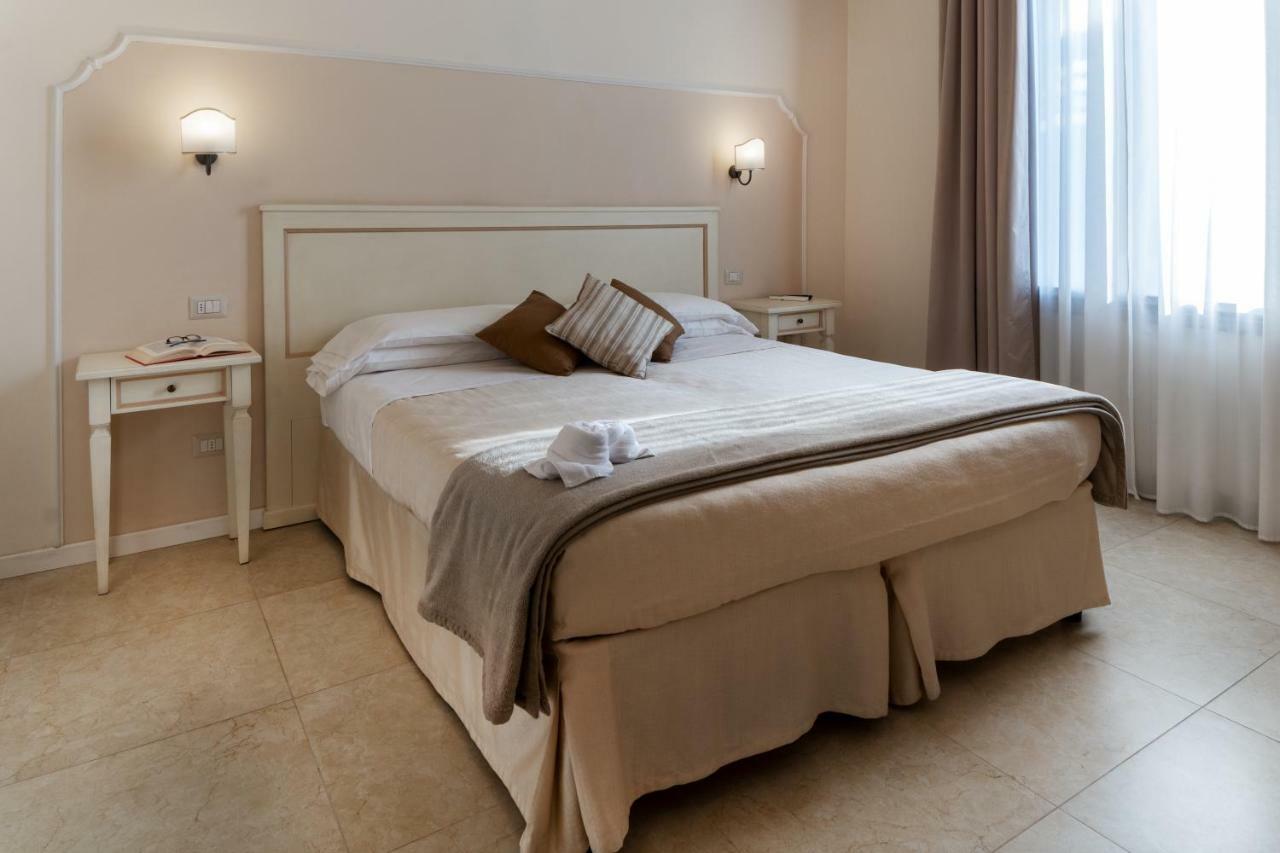 Bed and Breakfast Dimora Salviati Florencia Exterior foto